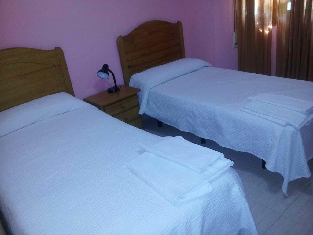 Hostal El Alba Brunete Room photo